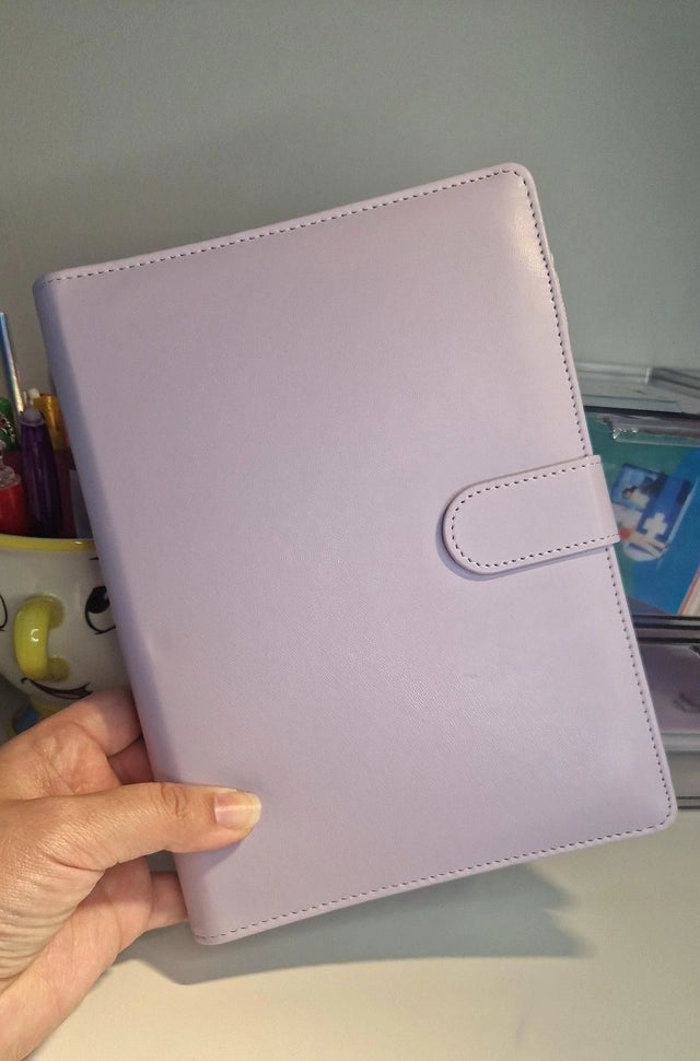 Classeur A5 violet avec 6 enveloppes zip personnalisées