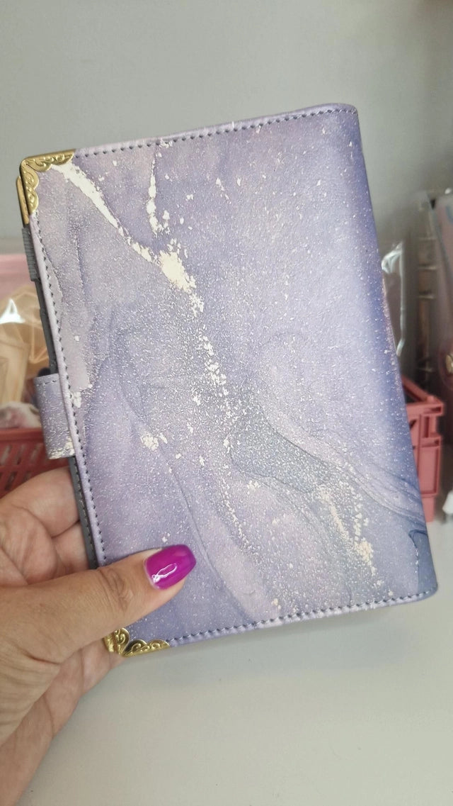Classeur A6 violet avec 6 enveloppes zip personnalisées