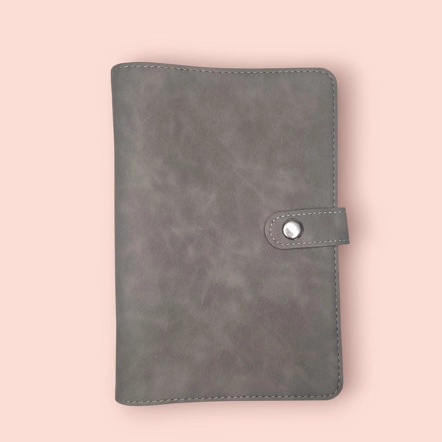Classeur A6 gris velours avec 6 enveloppes zip personnalisées