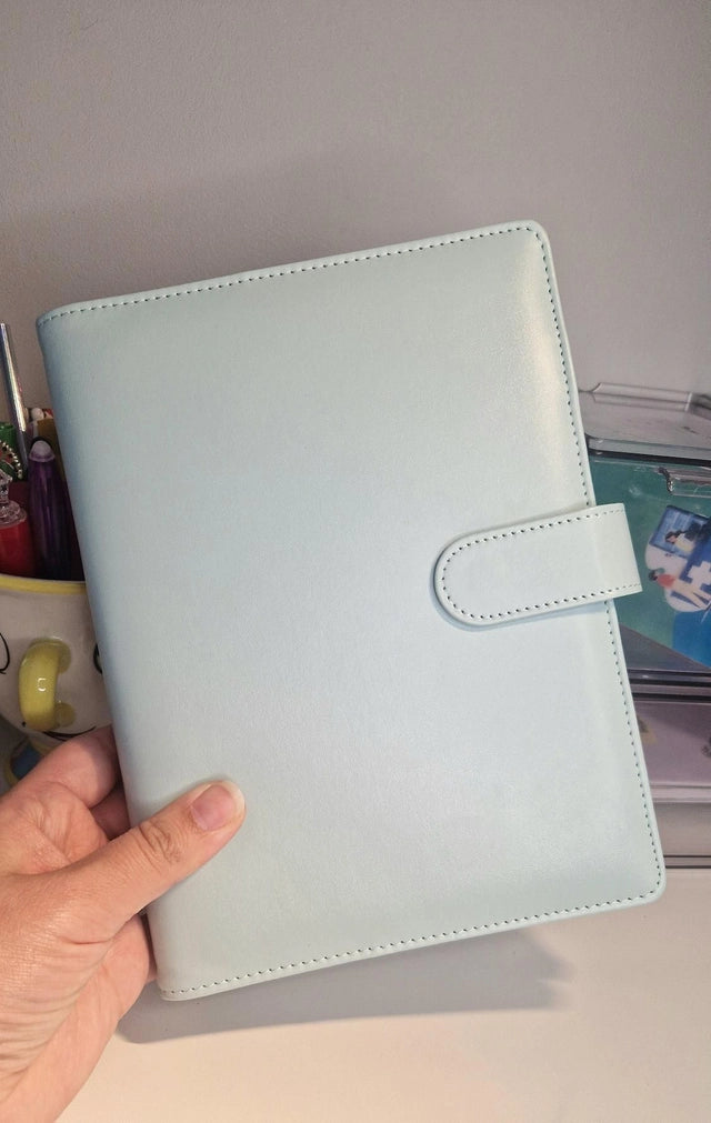 Classeur A5 bleu avec 6 enveloppes zip personnalisées