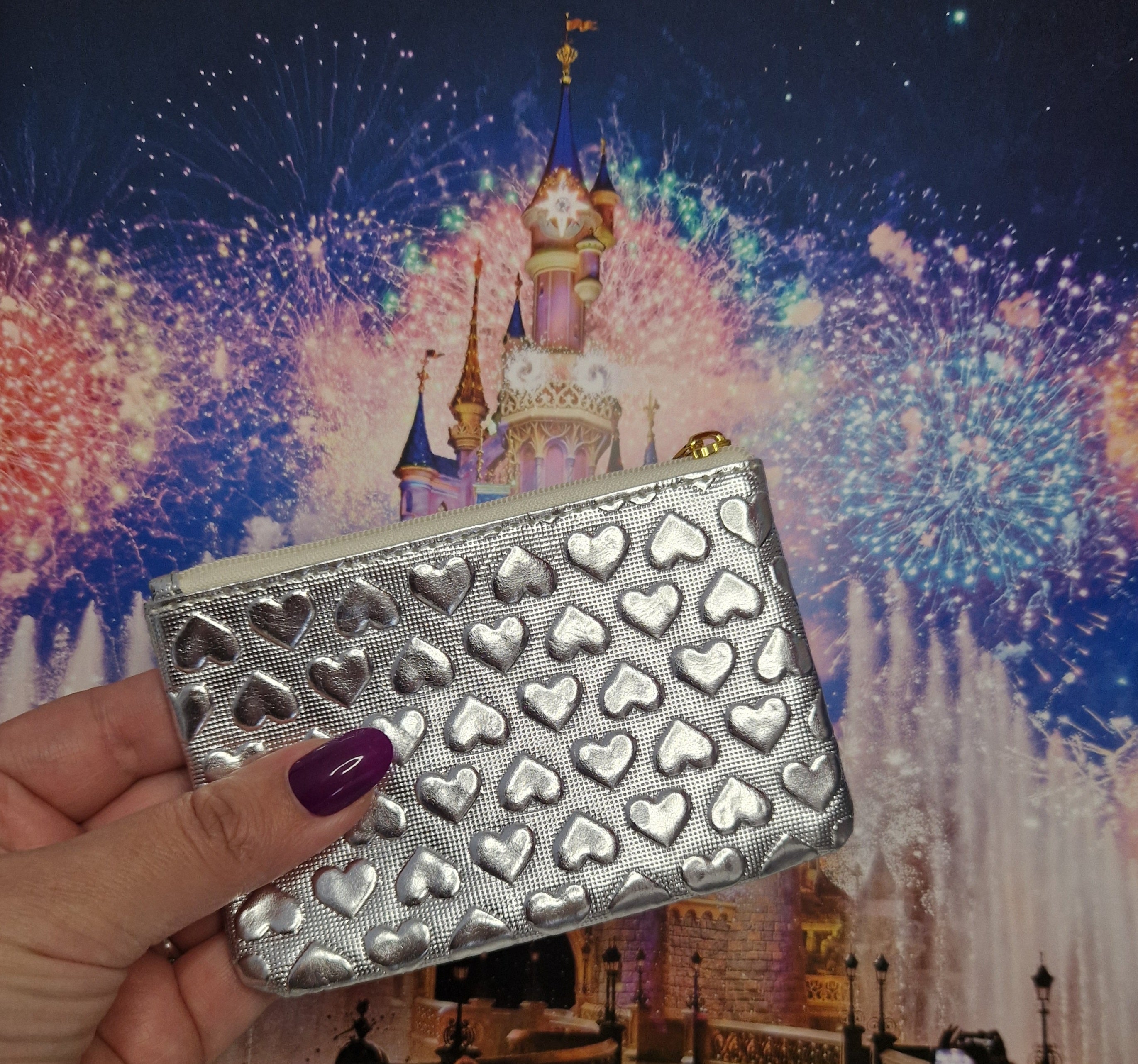 Porte monnaie argent  à cœur en relief