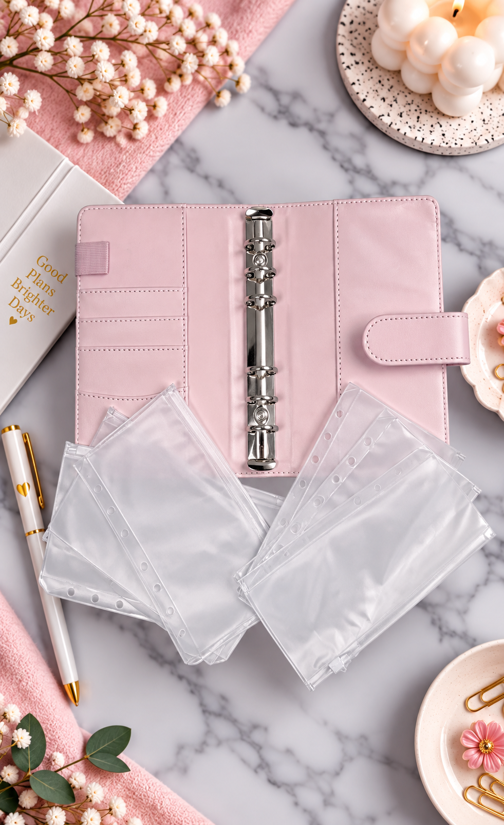 Classeur A6 rose avec 6 enveloppes zip personnalisées