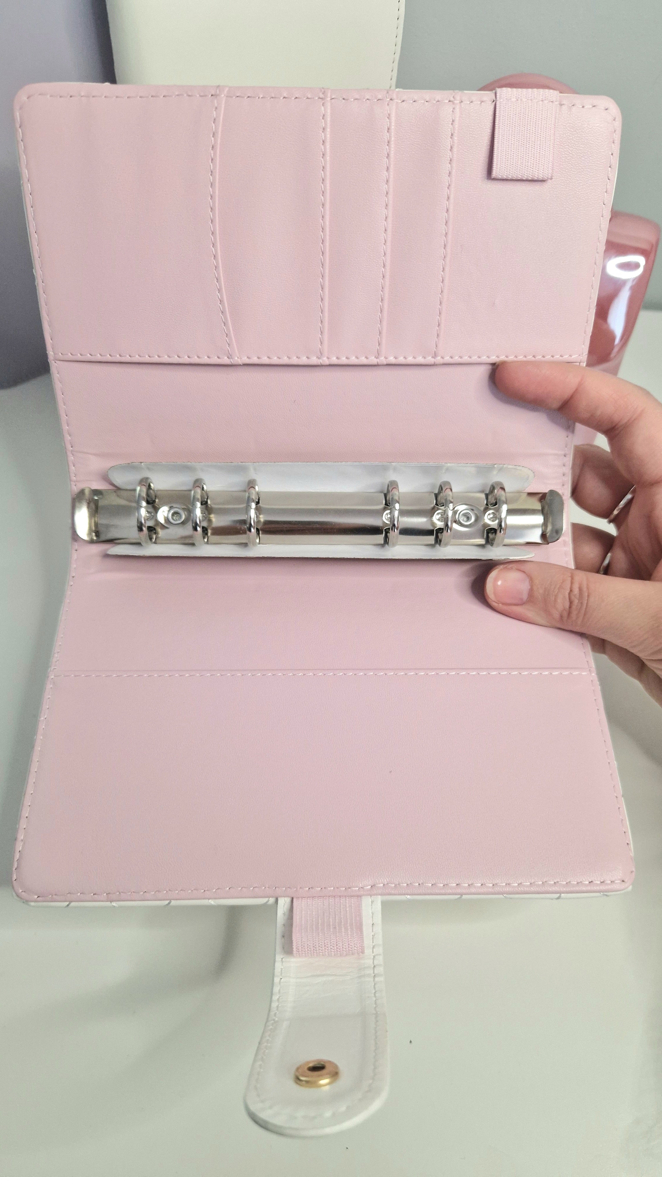 Classeur A6 blanc avec 6 enveloppes zip personnalisées